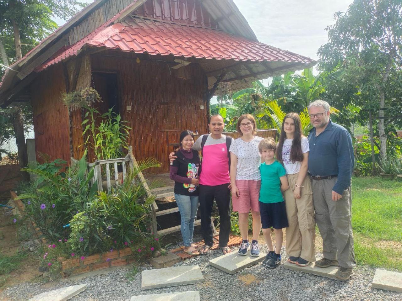 Odambang Village Homestay Батамбанг Екстериор снимка